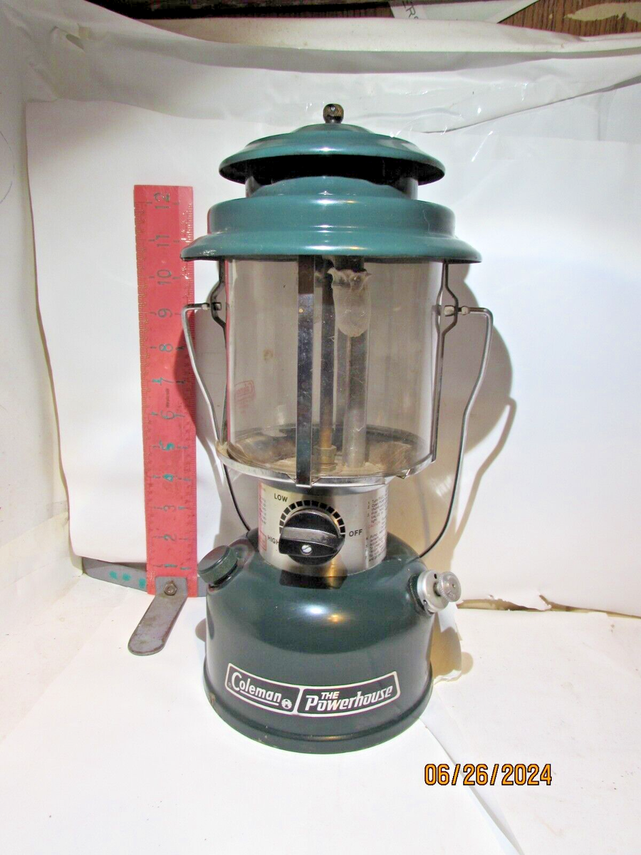 COLEMAN THE POWERHOUSE MODEL 290 , BARN FRESH - DATED 5 / 85 - IN