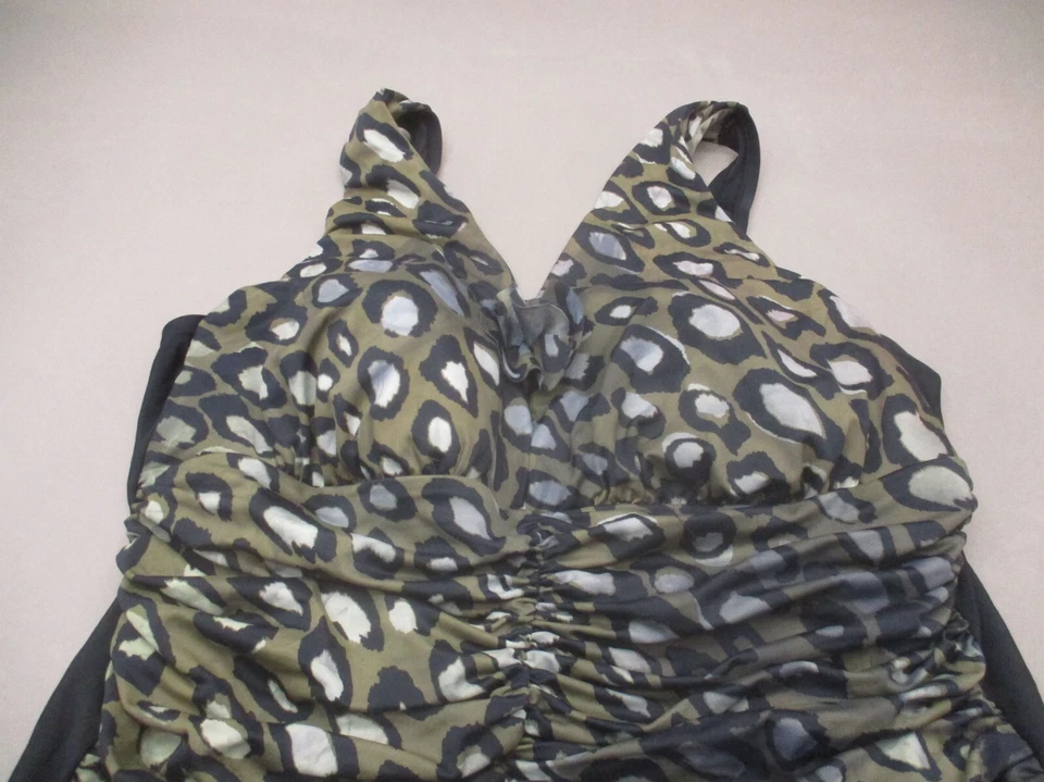 Terno de natação feminino INC tamanho 22W estampa animal drapeado forrado sem fio peça única 8U - Imagem 2 de 4