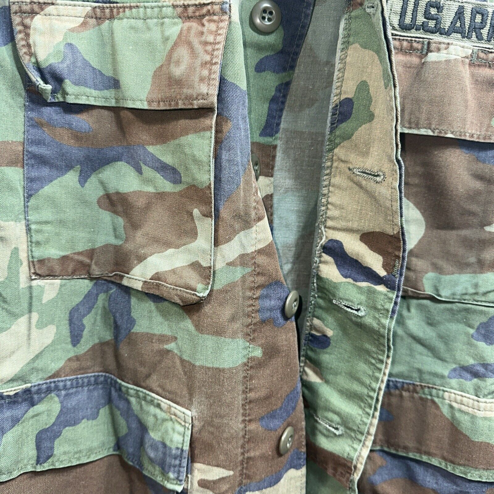 Authentic Army Combat Woodland Camouflage Pattern Jacket, Shirt Sz Med ...