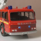 Foto 11 di 24