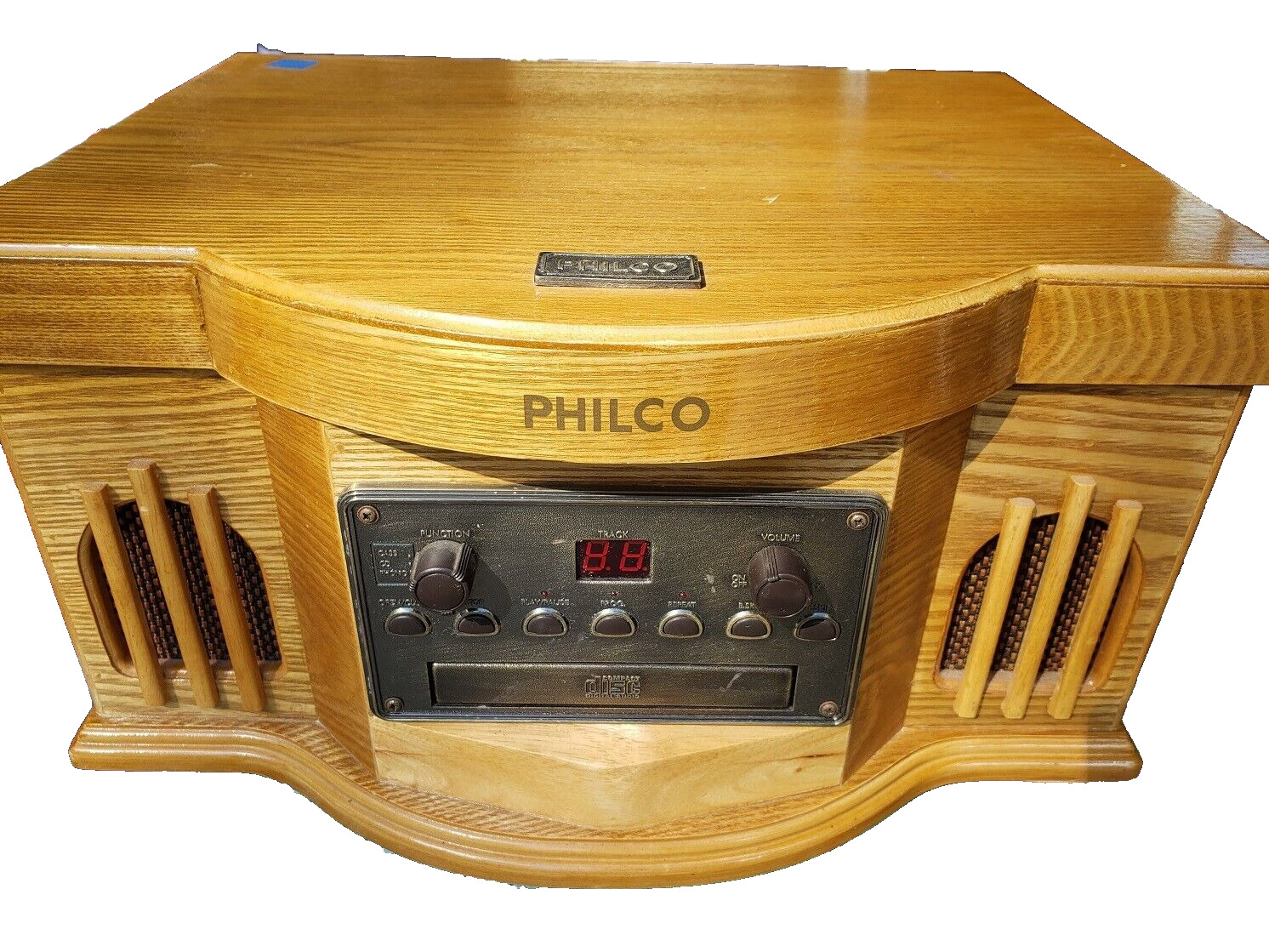 Philco 841.205 Wooden Turntable CD With Cassette Player