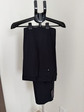 Prada 32 US / 48 EU Navy Blue Solid Dress Pants Trousers Super 110s Wool NWT