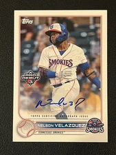 Nelson Velazquez 2022 Topps Pro Debut Auto Cubs Royals
