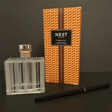 NEST New York Reed Diffuser Pumpkin Chai 5.9 Fl Oz with 8 Diffuser Reeds NEW