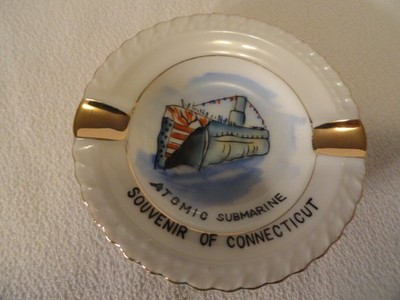 Souvenir of Connecticut Atomic Submarine Hand Painted Ashtray Japan Foil Label