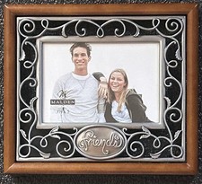 Malden Pewter Tone  Wood Picture Frame   3-1/2  x5  Photo    Friends    NIOB