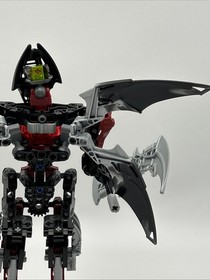 LEGO BIONICLE: Makuta Icarax 8953 - 2008 Complete 