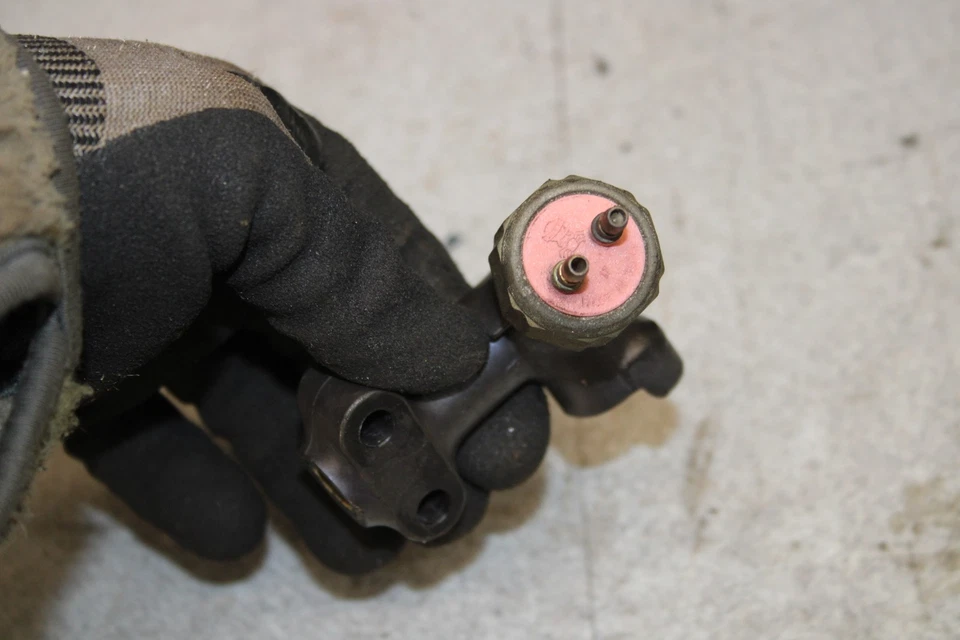 Honda CB750K 750 1976 cuatro interruptores de unión divisores de línea de freno delantero E15-2668abt Foto 3 de 4