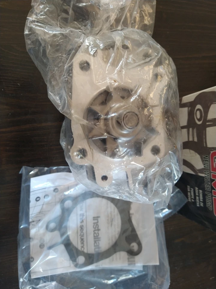 Водяной насос двигателя GMB подходит для Mitsubishi Lancer 1997-2007 годов выпуска, Mirage сделано в Японии - Изображение 3 из 3