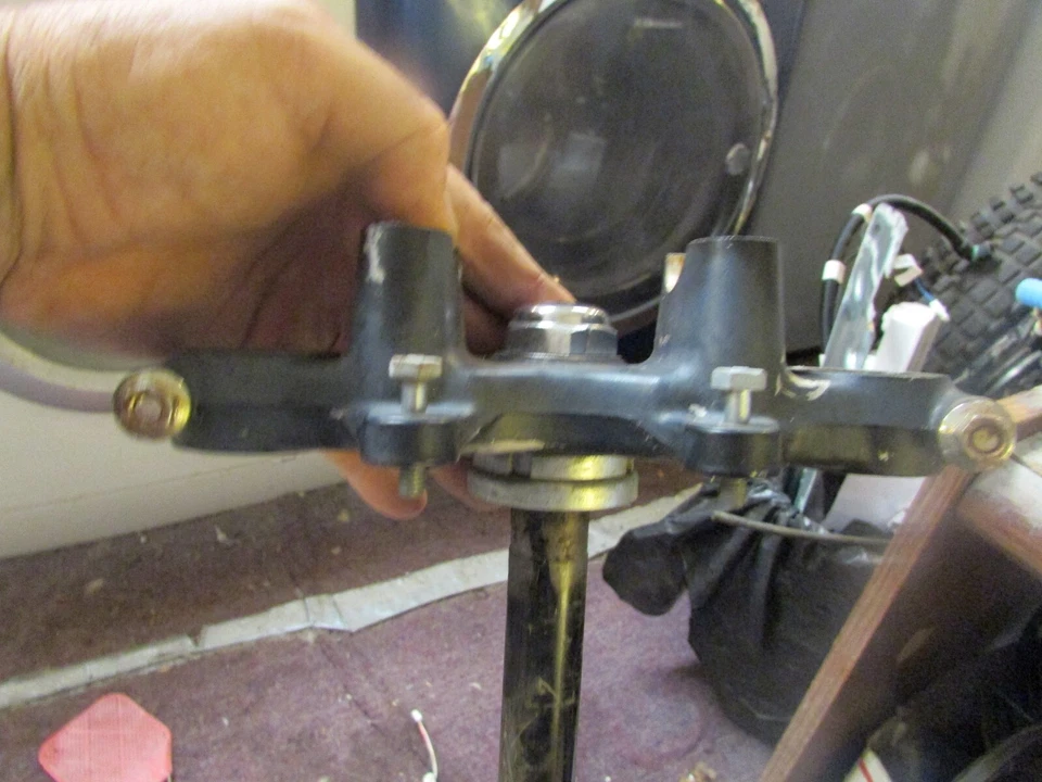 Honda XL 125 XL125 #4156 superior/inferior/triples árboles/abrazaderas/OEM Foto 3 de 4