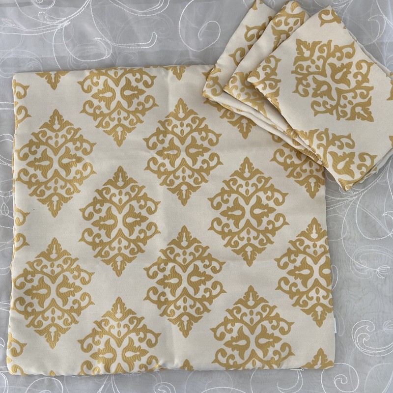 Qty 4 Champagne & Gold Damask Zipper Pillow Covers 18” NEW Beautiful Elegant