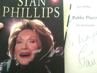 SIAN PHILLIPS * SIGNED* FA 'MARGARET' 'PUBLIC PLACES', H/B EX LIBRIS MESSAGE