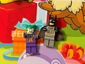 LEGO Batman (7888) The Tumbler: Joker's Ice Cream Surprise Complete Rare NO GOON