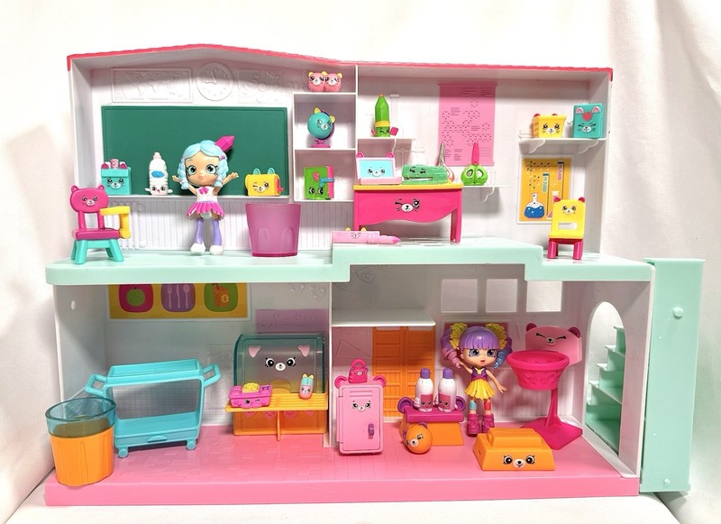 Shopkins Shoppies Happyville High School Doll Playset Lot w/ 2 Dolls Accessories