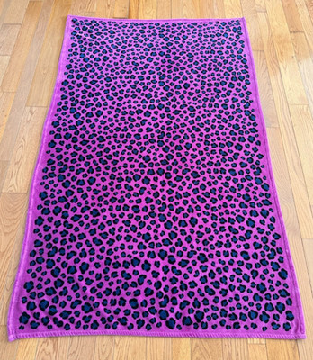 Vera Bradley Plush Throw Blanket Purple Leopard Print Soft Fleece 77x47