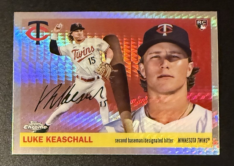 2025 Topps Chrome Platinum #272 Luke Keaschall Prism Refractor RC Rookie (OP1)