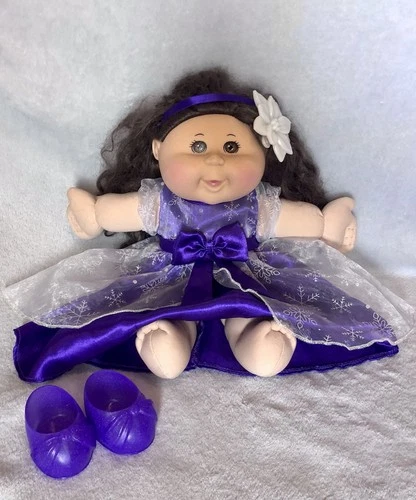 Cabbage Patch Limited Edition 30th Anniversary Holiday-Shoes-Brown Hair & Eyes
