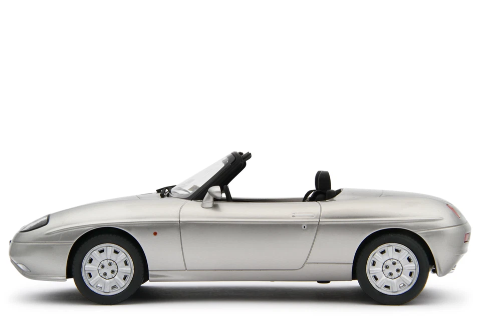 LAUDORACING-MODELS 1:18 Fiat Barchetta 1995 LM196D - Immagine 2 di 4