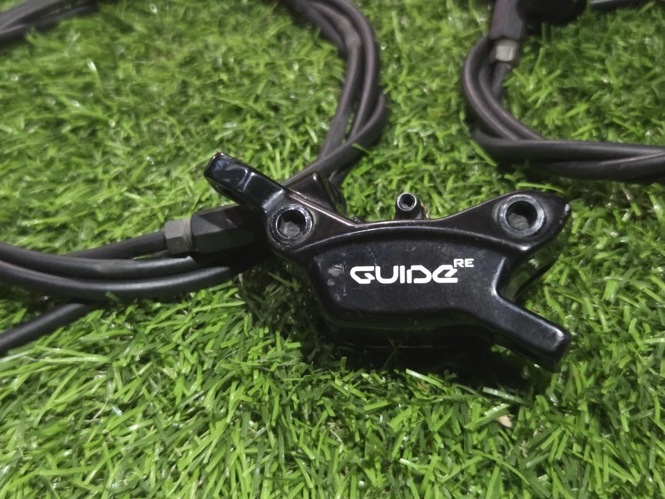 Sram Guide RS 4-piston Brakeset + Centerline 200mm Rotors - Bild 4 von 4