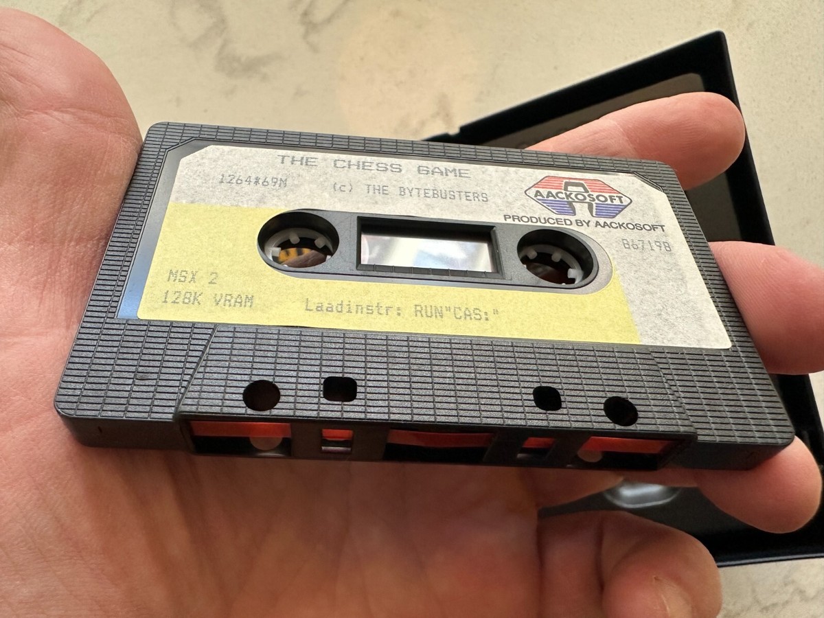 ULTRA CHESS CASSETTE POUR MSX. AACKOSOFT