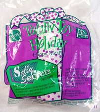 1993 McDonald's Happy Meal Totally Toy Holiday Sally Secrets Figurine MIP C10