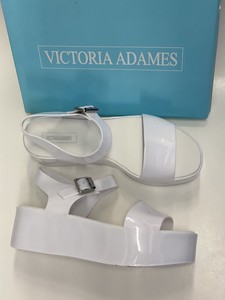 victoria adames jelly sandals