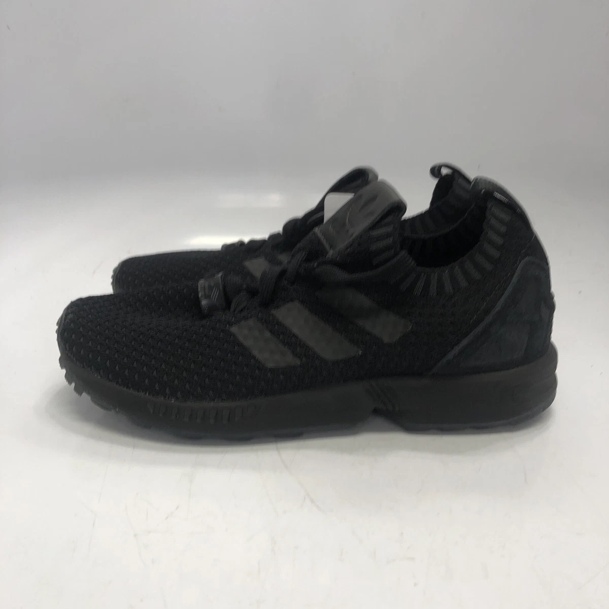 Adidas flux deals black size 5