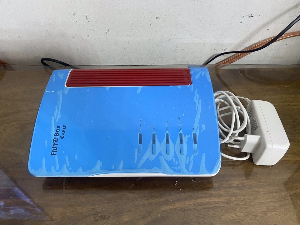 FRITZ!Box 6660 Cable Kabel WLAN Wifi 6 AX Modem Router Kabelmodem