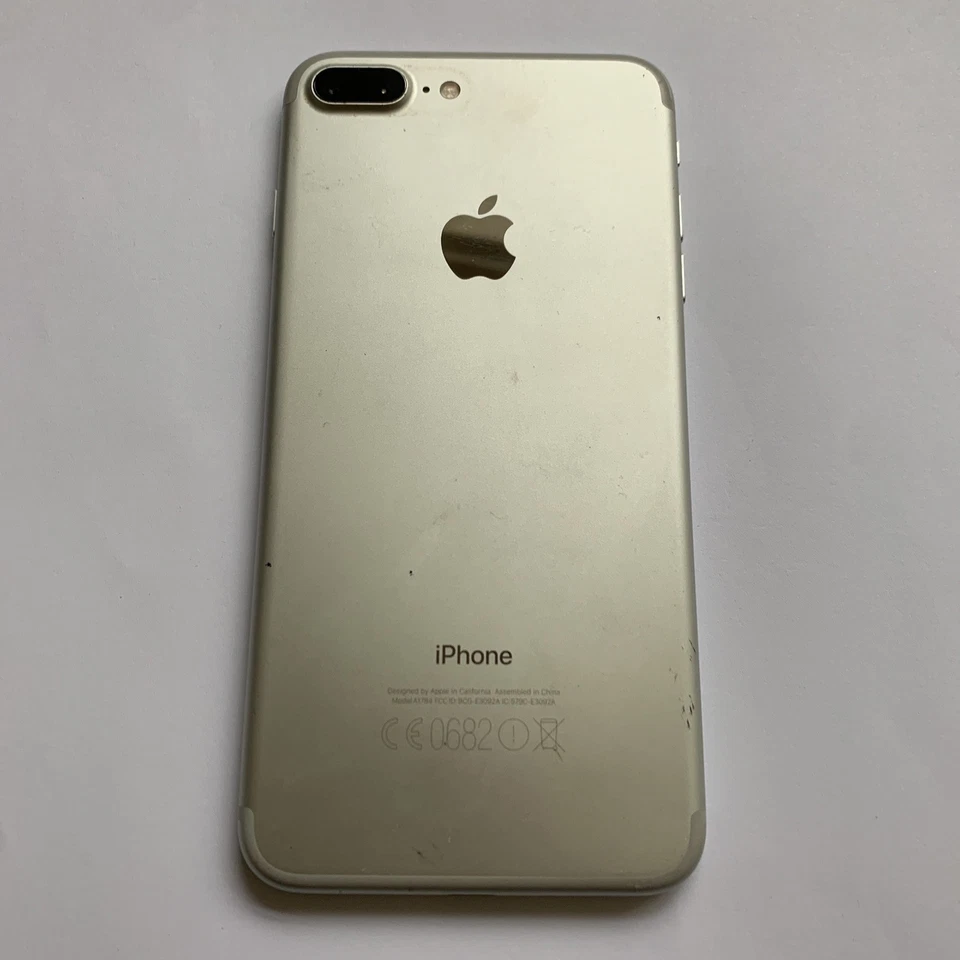 Apple iPhone 7 Plus A1784 Silver Smartphone - For Spares or Repairs - Image 3 of 4