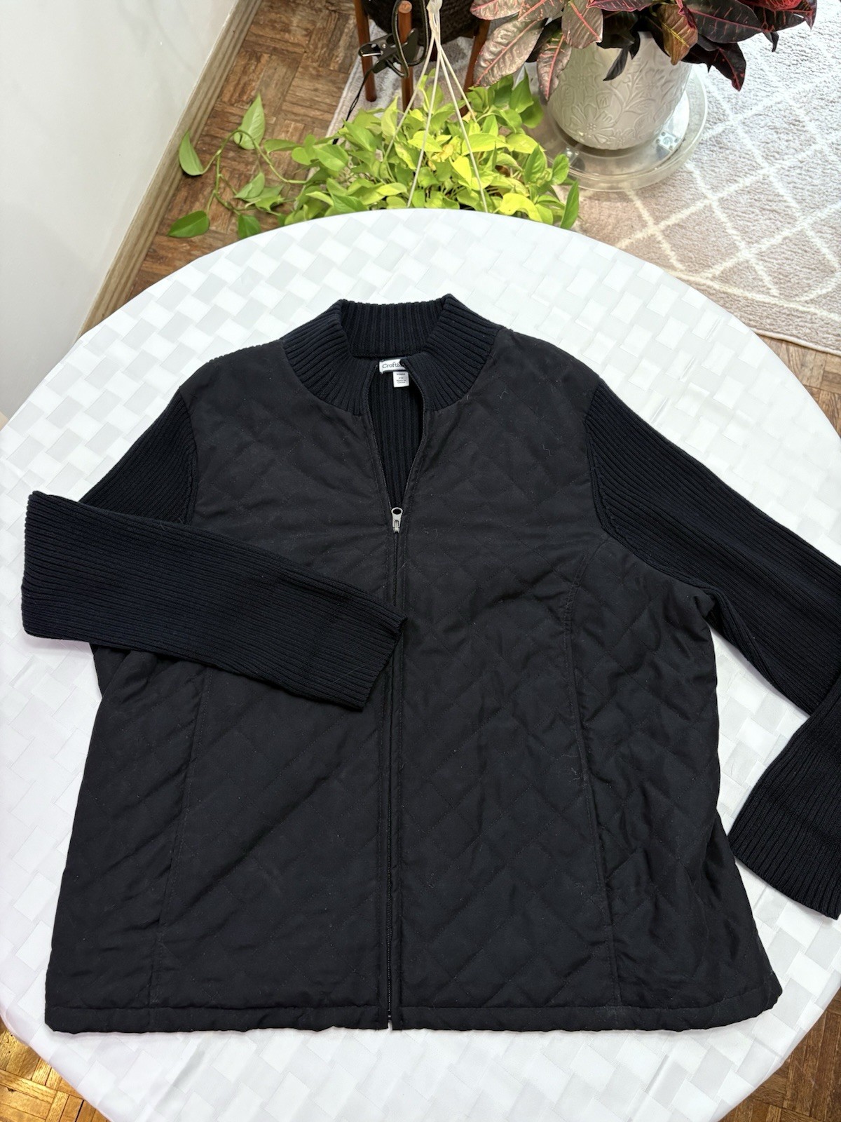 Croft &Barrow Women’s Black Zip Up Jacket Size 2X Pre owned Excellent Condition