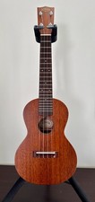 Kiwaya KTC-2 Mahogany Concert Ukulele Package
