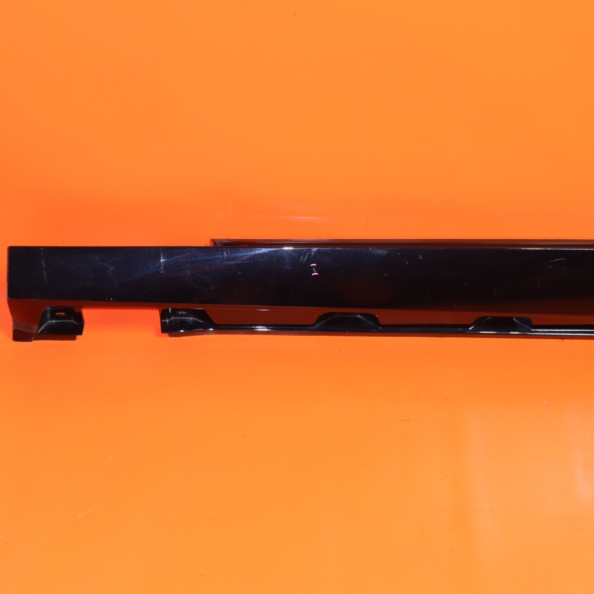 BENTLEY FLYING SPUR ROCKER MOLDING LEFT DRIVER 2020 2021 2022 3SE853851D OEM