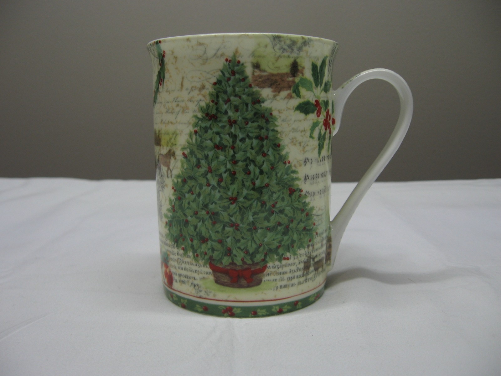 IHR Ideal home Range Fine Bone China Tall Mug Christmas Tree