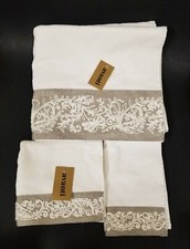 AVANTI 3 PC SET EMBROIDERED IVORY,CREAM+TAUPE,GRAY BATH+HAND TOWEL+FINGERTIP