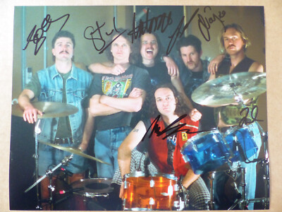 KING GIZZARD & THE LIZARD WIZARD signed Autogramm signiert auf 20x25 cm Foto