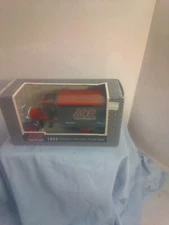 Ace Hardware 1925 Kenworth Delivery Truck Bank 1/34 Scale Die- Cast Metal