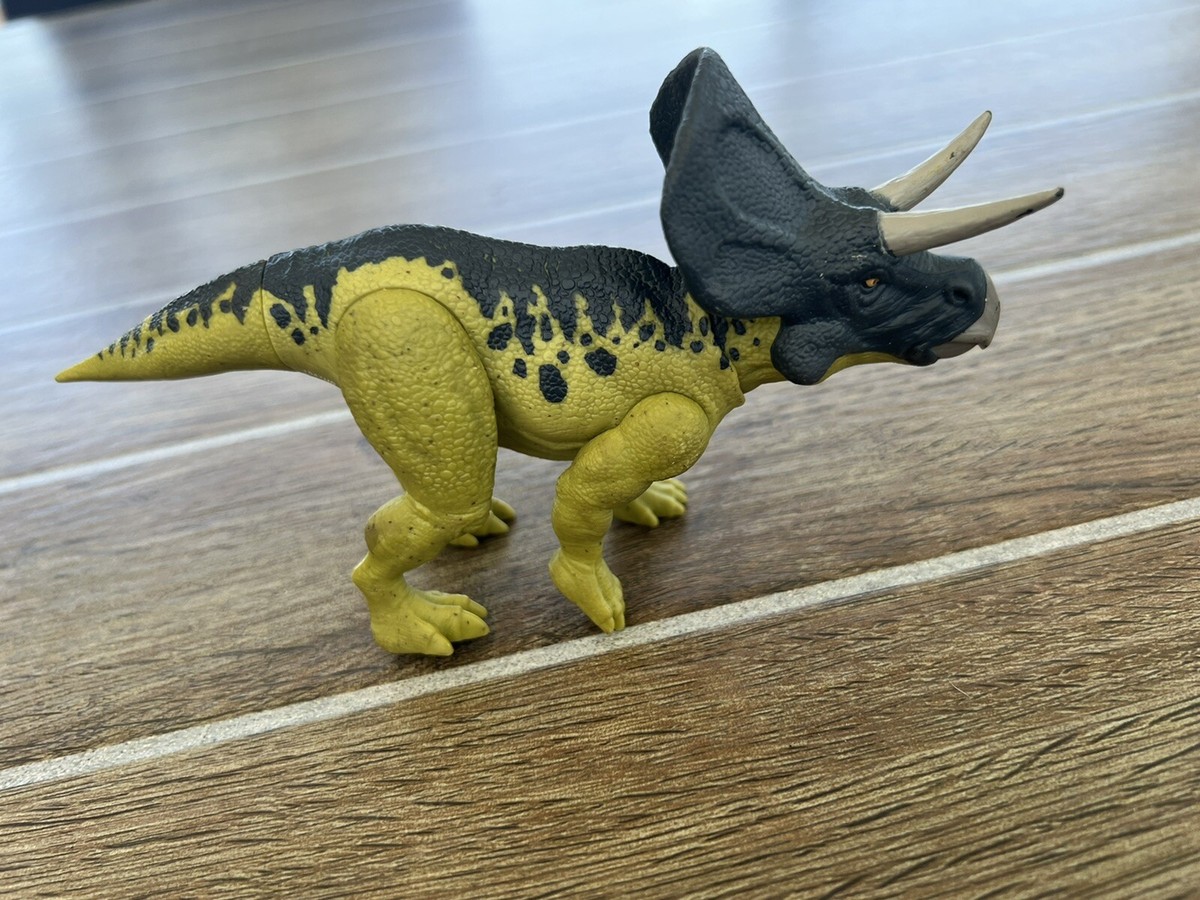 Jurassic World Park Dino Escape Wild Pack ZUNICERATOPS Mattel