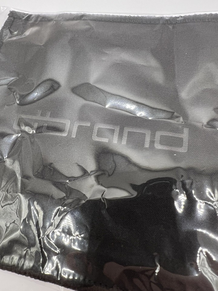 iPhone 14 Pro Max Dbrand Grip Case With MagSafe 2 Skins 2 Microfiber