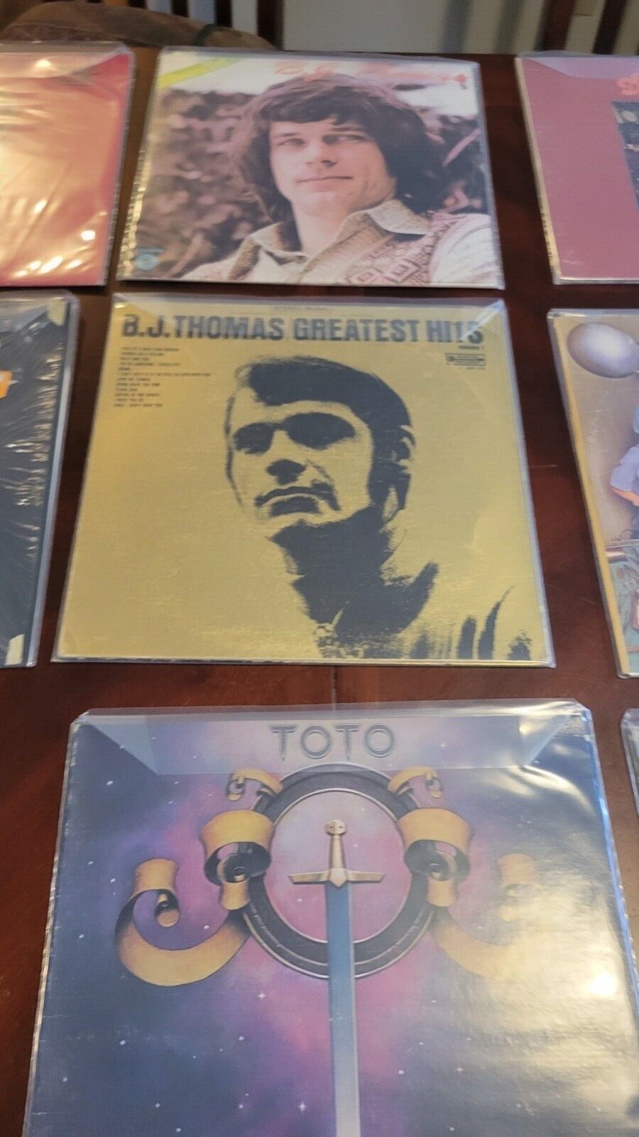 vinyl records large mixed lot containing gems like: The Beatles, The Who, etc-image