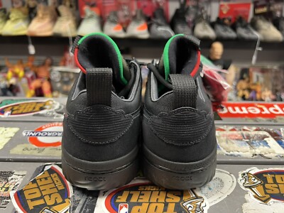 jordan 1 low ghetto gastro on feet