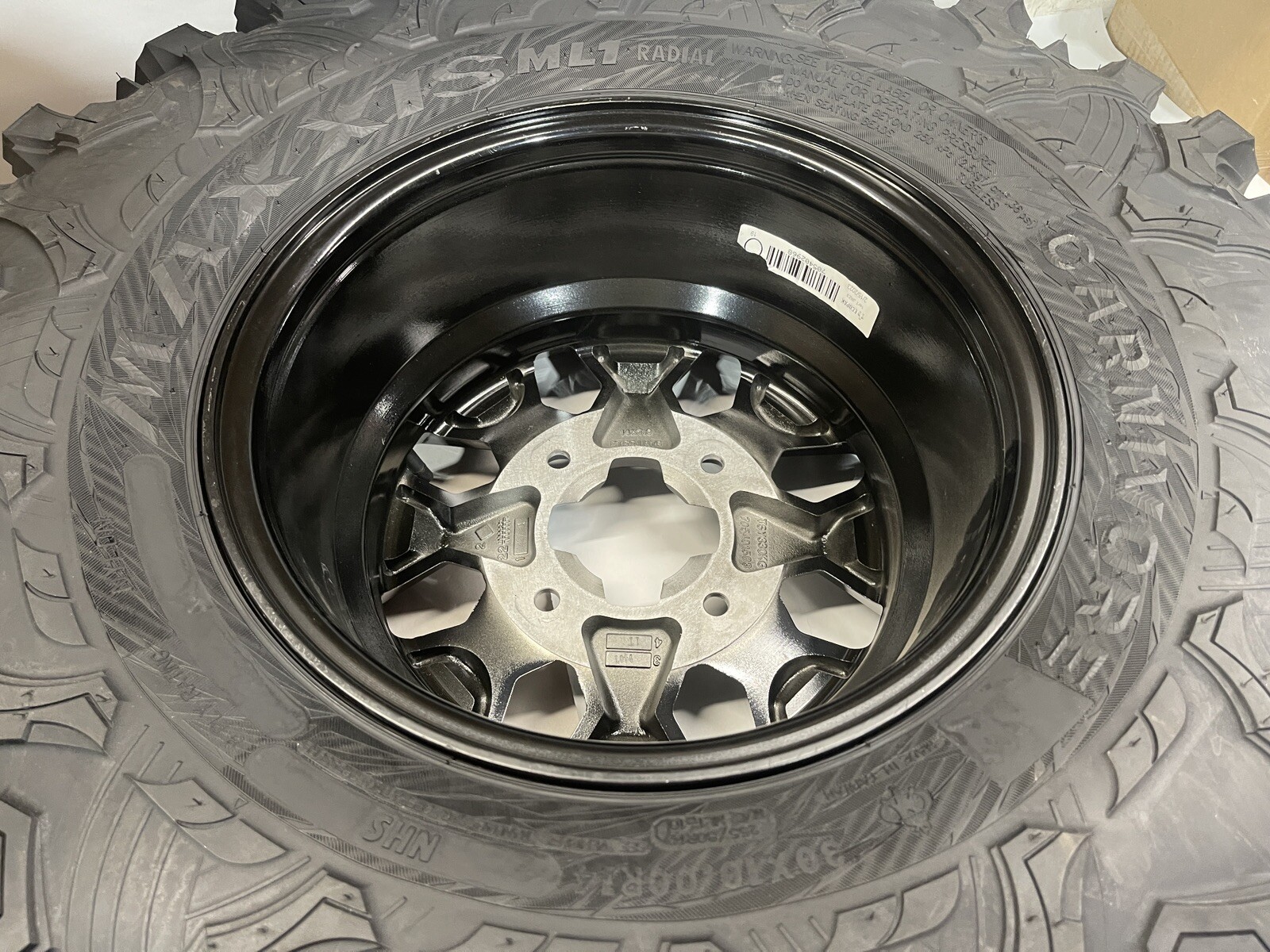 1-2022-2024 CAN-AM MAVERICK X3  BLACK WHEEL TIRE 30x10x14 MAXXIS CARNIVORE ML1.