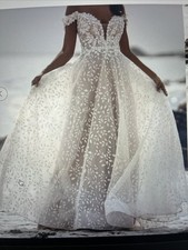 Allure bridal gown, Size 10, Style c639