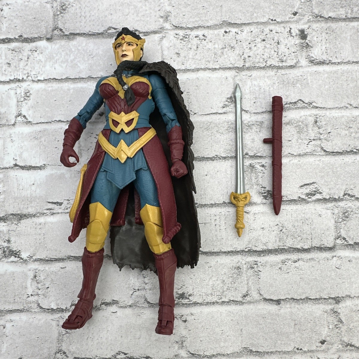McFarlane Endless Winter Wonder Woman * BAF Frost King 7-Inch