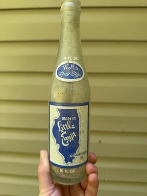 Wolf's King Size ACL 10 Ounce Soda Bottle Made in Little Egypt - Harrisburg, ILL
