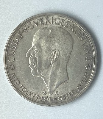 1935 Sweden 5 Kronor King Gustaf .900 Silver Coin Great Condition