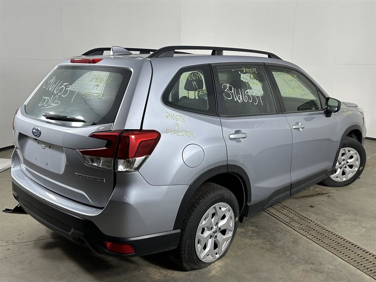 Passenger Front Door Electric Automatic Down Only Fits 19-24 FORESTER 2691272