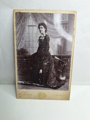 Viktorianische Foto Kabinett Karte Elegant Mode Dame Kleid Handschuhe Haare Eddison 
