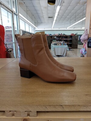 Franco Sarto Womens Brown Leater Square Toe Square Heel Ankle Boots Size 