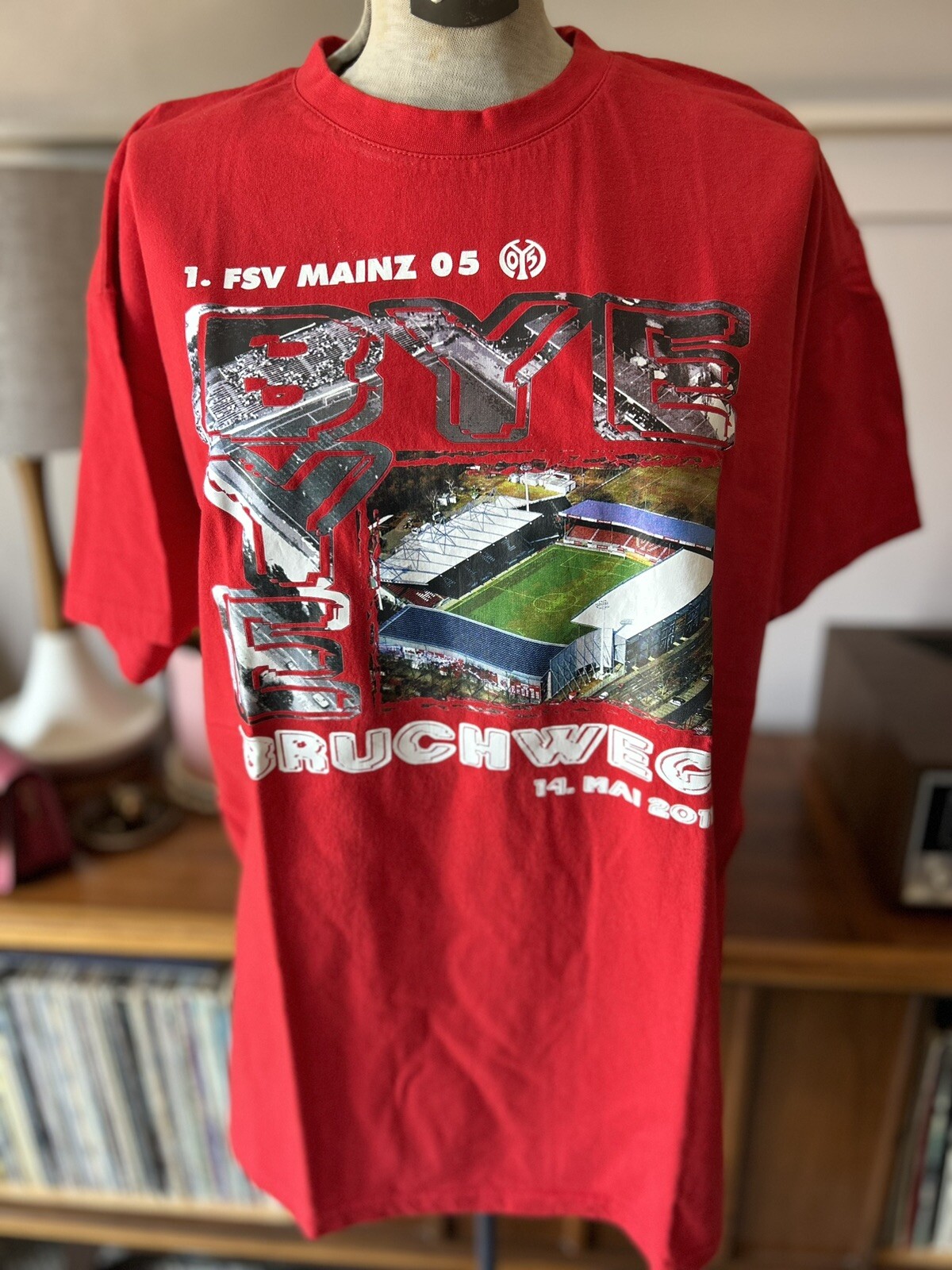 1. FSV MAINZ 05 GERMANY Bundesliga Football Soccer Men's T-Shirt 2011 Large