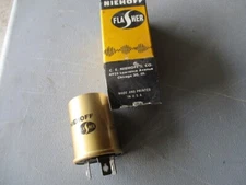 New Turn-Signal Flasher (1) 537 GM Ford Mopar 12-Volt Car Truck Vintage Niehoff